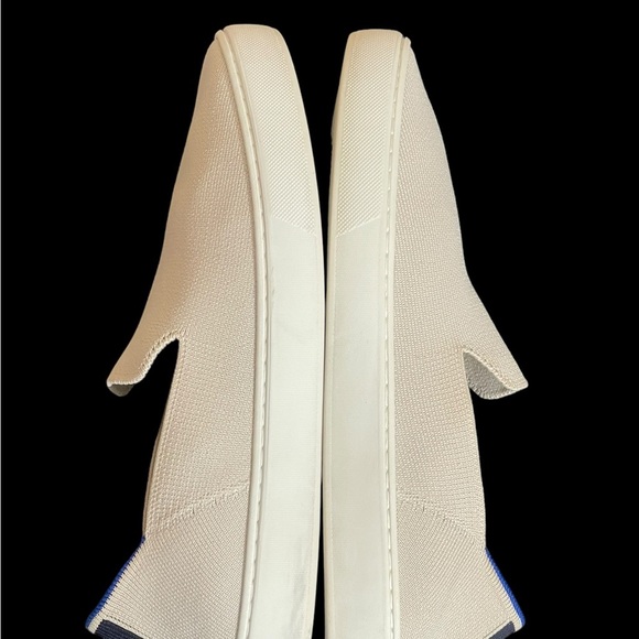Rothy's The Original Slip On
Sneaker Anchor Textile ivory blue
Women's US 9.5 - Picture 6 of 12